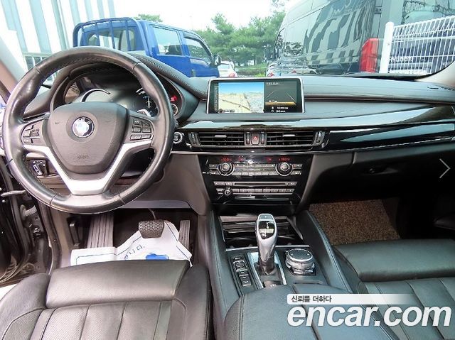 BMW X6 (F16) xDrive 40d 2016 — фото 7