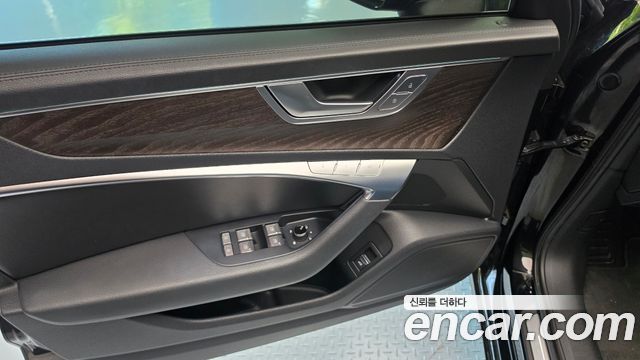 Audi A6 (C8) 45 TFSI Premium 2021 — фото 18