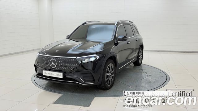 Mercedes-Benz EQB (X243) EQB300 4MATIC AMG Line