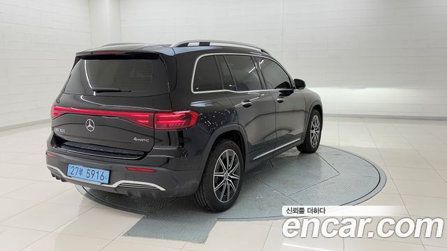 Mercedes-Benz EQB (X243) EQB300 4MATIC AMG Line 2026 — фото 5