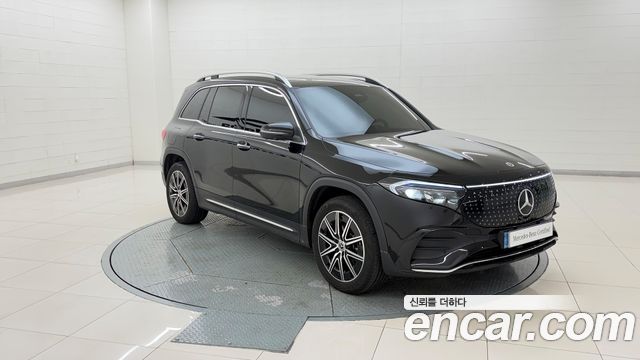 Mercedes-Benz EQB (X243) EQB300 4MATIC AMG Line 2026 — фото 7