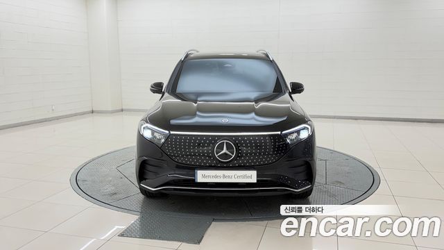 Mercedes-Benz EQB (X243) EQB300 4MATIC AMG Line 2026 — фото 8