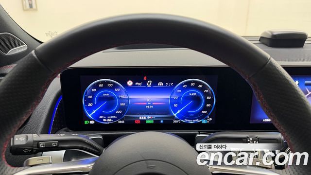 Mercedes-Benz EQB (X243) EQB300 4MATIC AMG Line 2026 — фото 18