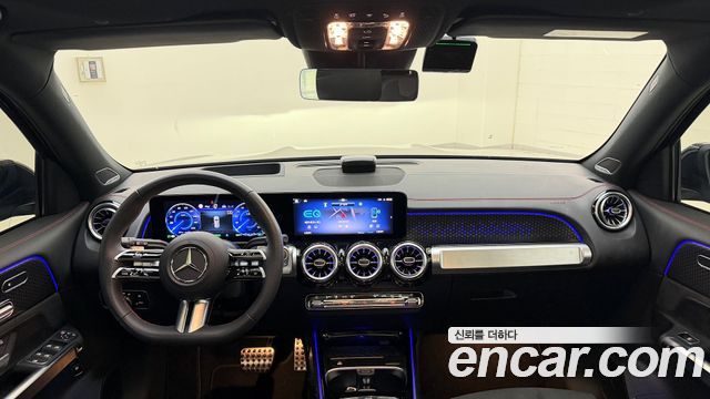 Mercedes-Benz EQB (X243) EQB300 4MATIC AMG Line 2026 — фото 20