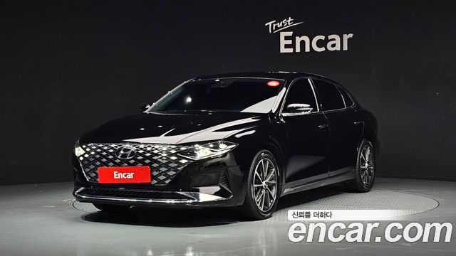Hyundai Grandeur (IG) 2.5 Le Blanc 2023 — фото 1