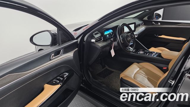 Kia K5 (III) 2.0 Noblesse 2021 — фото 11