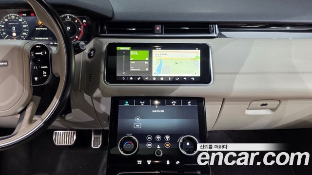 Land Rover Range Rover Velar 3.0 D300 R-Dynamic HSE 2019 — фото 18