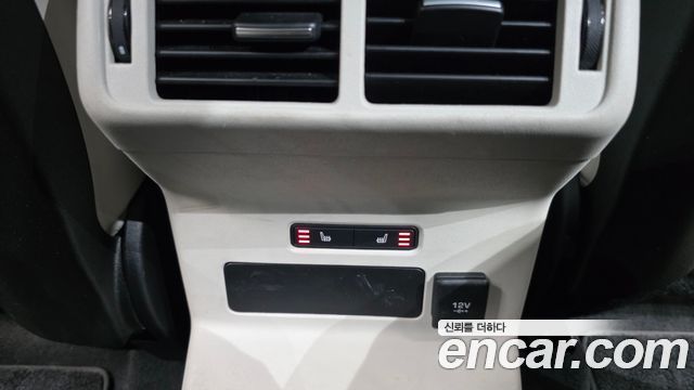 Land Rover Range Rover Velar 3.0 D300 R-Dynamic HSE 2019 — фото 23