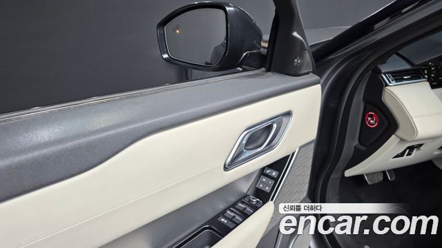 Land Rover Range Rover Velar 3.0 D300 R-Dynamic HSE 2019 — фото 33