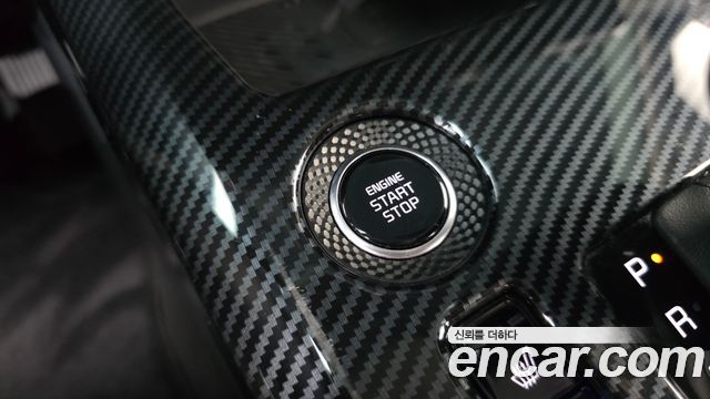 Kia Niro Prestige 2022 — фото 15