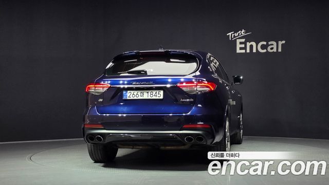 Maserati Levante 3.0 AWD 2019 — фото 4