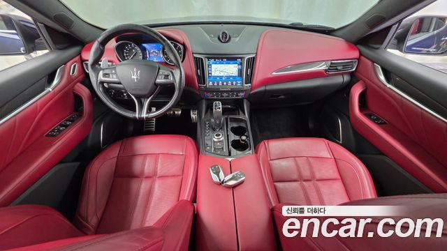Maserati Levante 3.0 AWD 2019 — фото 7