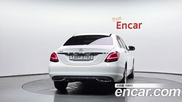 Mercedes-Benz C-Class (W205) C200 Avantgarde 2020 — фото 4