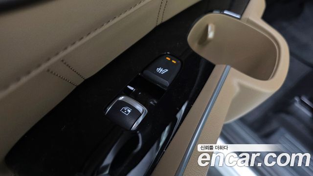 Kia Sorento (IV) HEV 1.6 2WD Gravity 2024 — фото 31