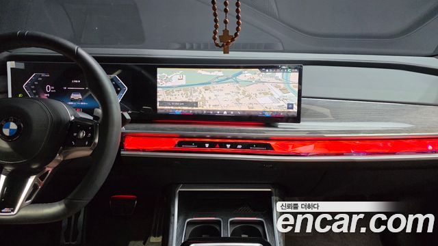 BMW 7 Series (G70) 740i sDrive M Sport 2023 — фото 19