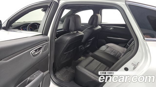 Renault Korea SM6 2.0 LPe Feel 2024 — фото 11