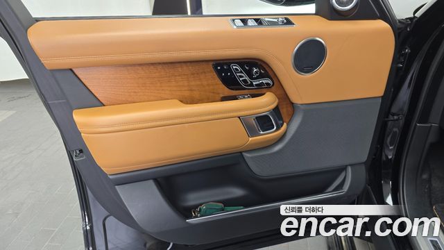 Land Rover Range Rover (IV) 5.0 SC AB LWB 2019 — фото 30