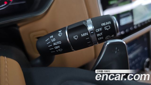Land Rover Range Rover (IV) 5.0 SC AB LWB 2019 — фото 39