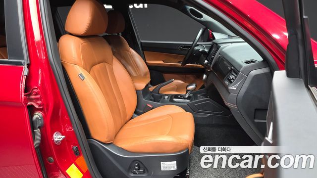 KG Mobility (SsangYong) Rexton Sports Khan Diesel 2.2 4WD Noblesse 2021 — фото 11