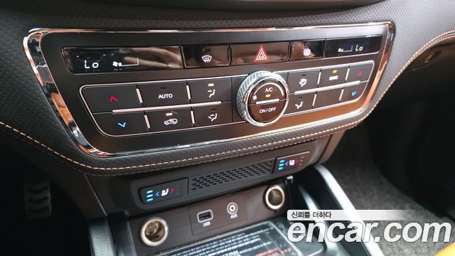 KG Mobility (SsangYong) Rexton Sports Khan Diesel 2.2 4WD Noblesse 2021 — фото 17