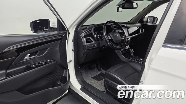 KG Mobility (SsangYong) Beautiful Korando Diesel 1.6 2WD C5 Plus 2021 — фото 10
