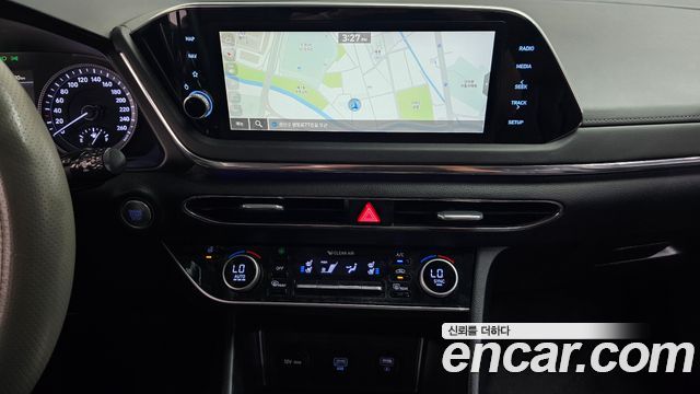 Hyundai Sonata (DN8) 2.0 Premium Plus 2022 — фото 13