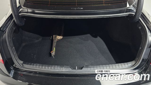 Hyundai Sonata (DN8) 2.0 Premium Plus 2022 — фото 17