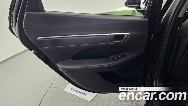 Hyundai Sonata (DN8) 2.0 Premium Plus 2022 — фото 25