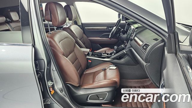 Renault Korea QM6 2.0 LPe RE Signature 2WD 2020 — фото 26