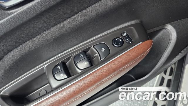 Renault Korea QM6 2.0 LPe RE Signature 2WD 2020 — фото 29