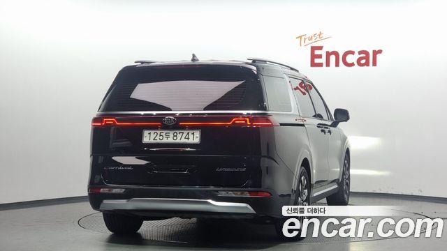 Kia Carnival (IV) Diesel 7-Seater Signature 2021 — фото 4