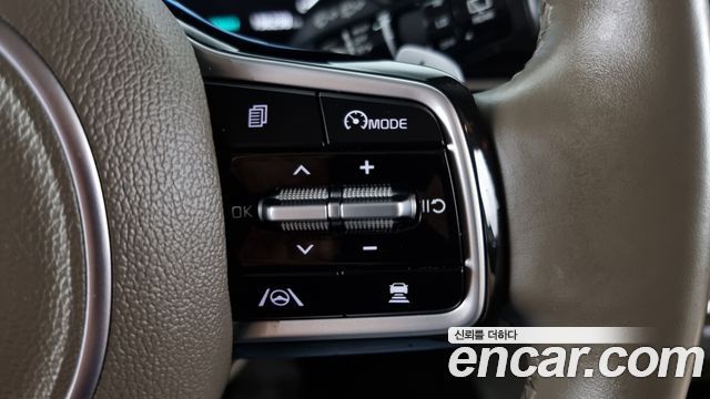 Kia Carnival (IV) Diesel 7-Seater Signature 2021 — фото 16