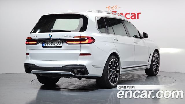 BMW X7 (G07) xDrive 40i M Sport 6STR 2025 — фото 2