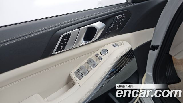 BMW X7 (G07) xDrive 40i M Sport 6STR 2025 — фото 24
