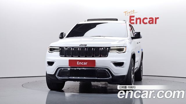 Jeep Grand Cherokee 3.6 Limited WK2 2021 — фото 3