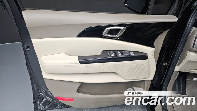 Kia Carnival (IV) Diesel 9-Seater Prestige 2023 — фото 24