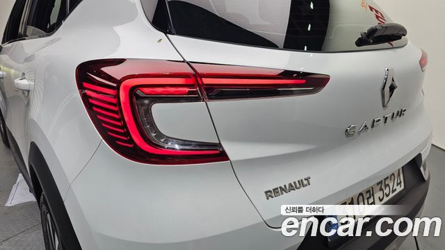 Renault Korea Captur 1.3 TCe Intens 2020 — фото 29