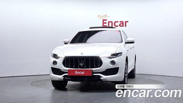 Maserati Levante 3.0 Diesel AWD GranLusso 2018 — фото 3