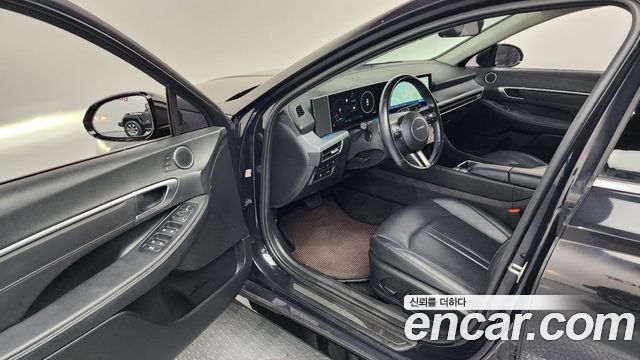 Hyundai Sonata The Edge (DN8) 2.0 Premium 2024 — фото 10