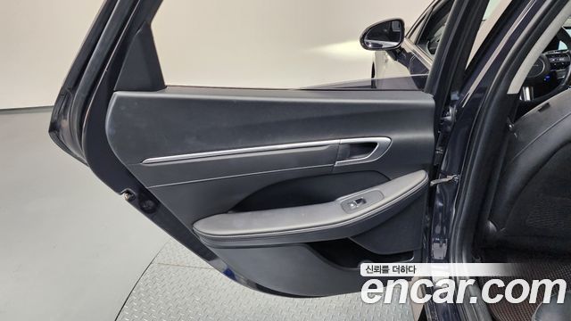 Hyundai Sonata The Edge (DN8) 2.0 Premium 2024 — фото 25
