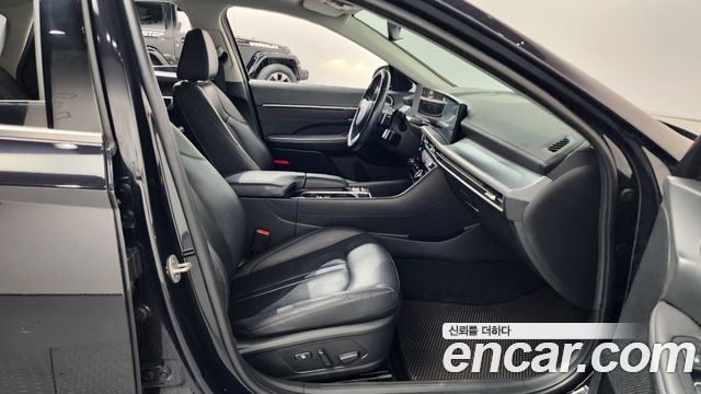 Hyundai Sonata The Edge (DN8) 2.0 Premium 2024 — фото 26
