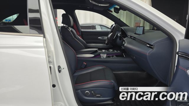 Genesis GV70 2.5T Gasoline 2WD 2022 — фото 11