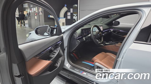 BMW 5 Series (G60) 530i xDrive M Sport 2024 — фото 10