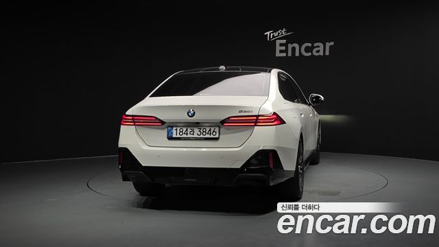 BMW 5 Series (G60) 520i M Sport 2025 — фото 4