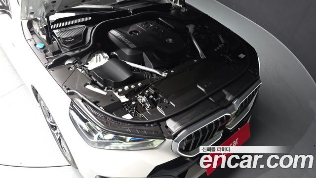 BMW 5 Series (G60) 520i M Sport 2025 — фото 6