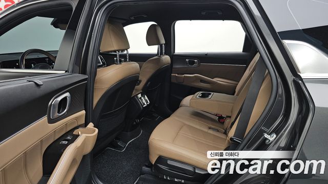 Kia Sorento (IV) Gasoline 2.5T 2WD Noblesse 2024 — фото 26
