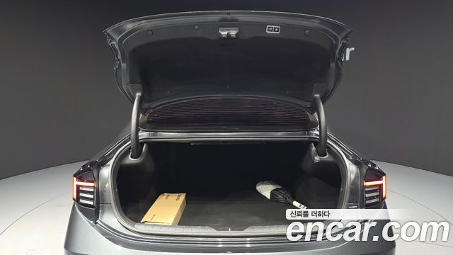 Hyundai Sonata The Edge (DN8) 2.0 Exclusive 2025 — фото 20
