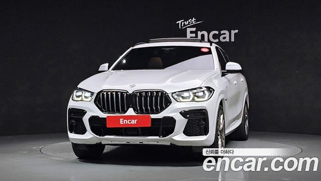 BMW X6 (G06) M50i 2023 — фото 3