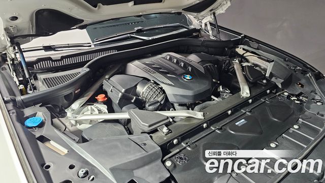 BMW X6 (G06) M50i 2023 — фото 6
