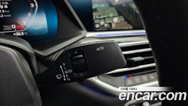 BMW X6 (G06) M50i 2023 — фото 24
